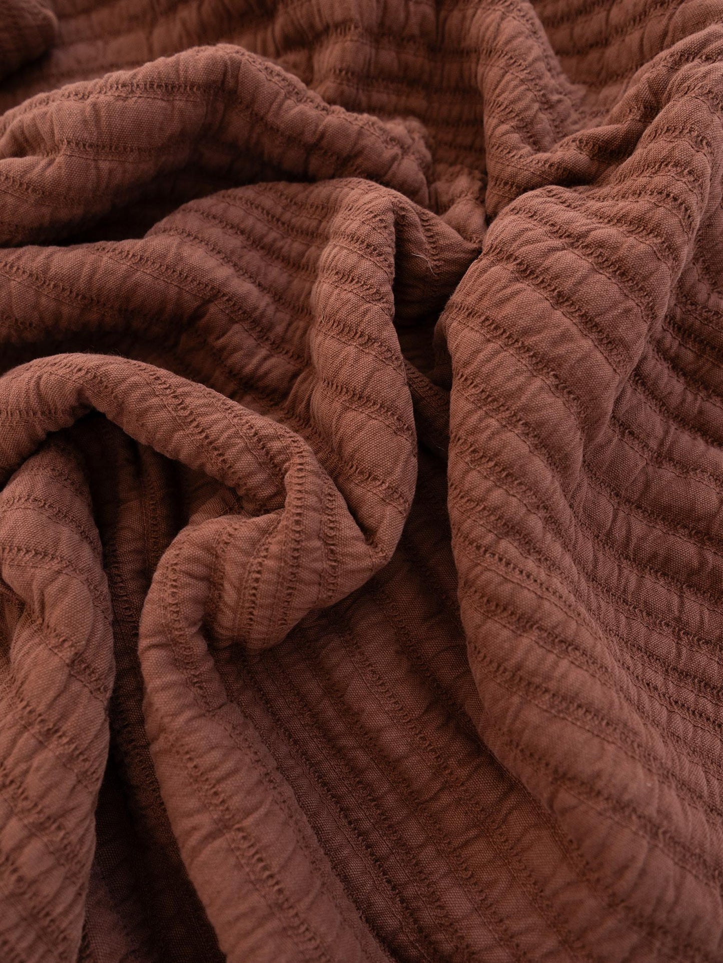 Journey Throw
Auburn