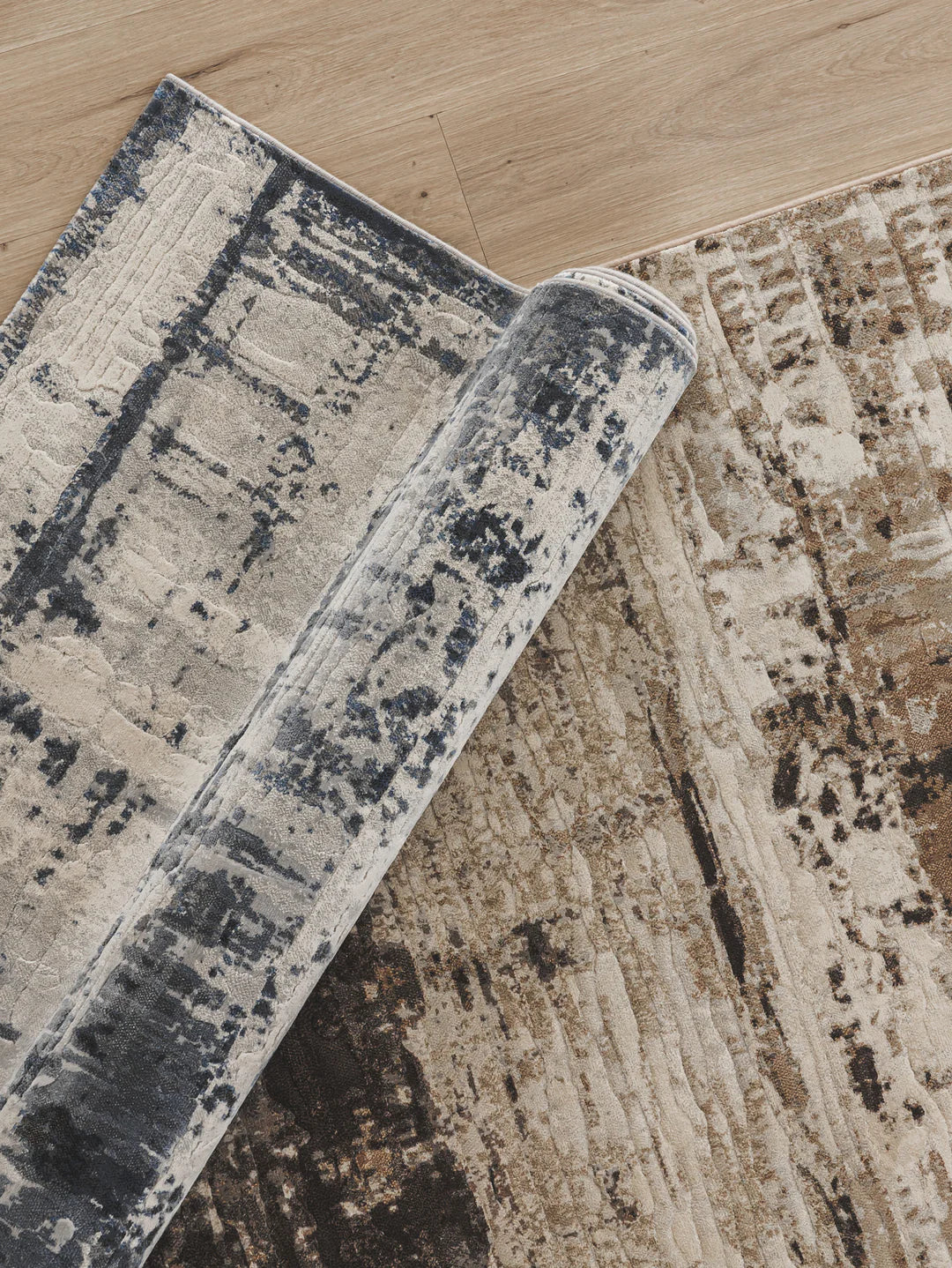 Suspense Rug in Ocean Deep