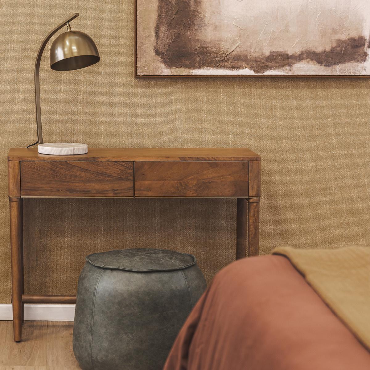 Siena Console
Nutmeg