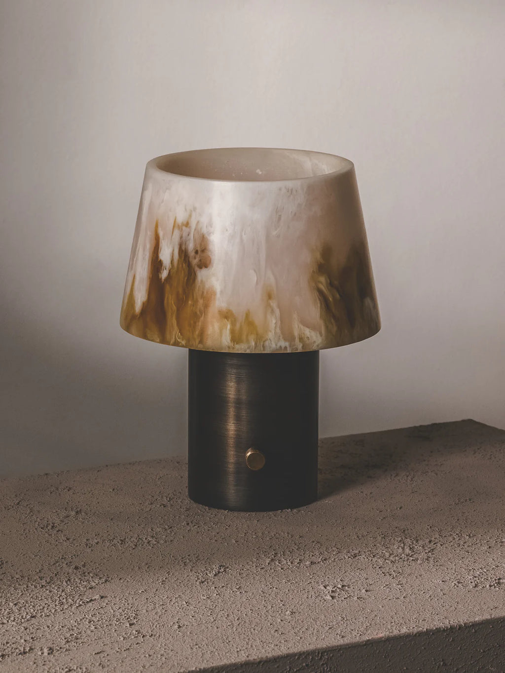 Etsi Table Light in Light Sky