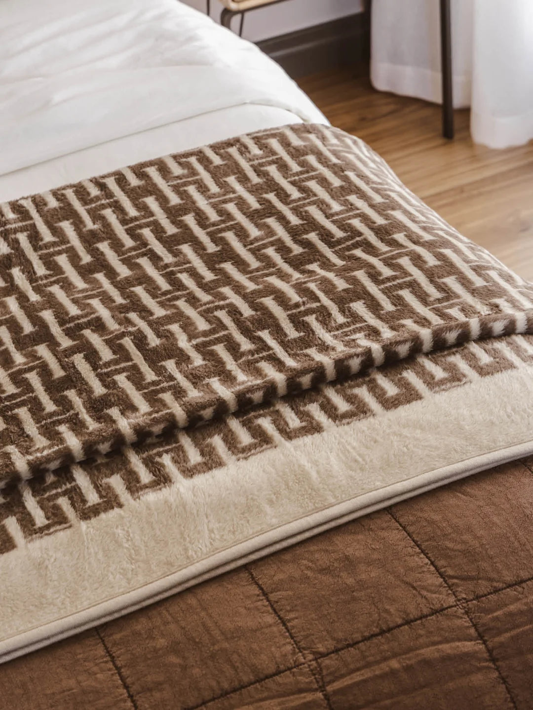 Haus Luxury Blanket