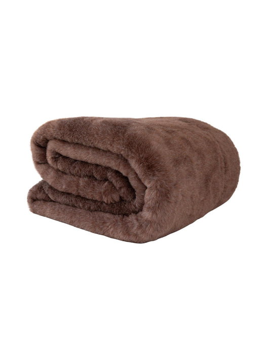 Frostveil Fur D & Q
Berry