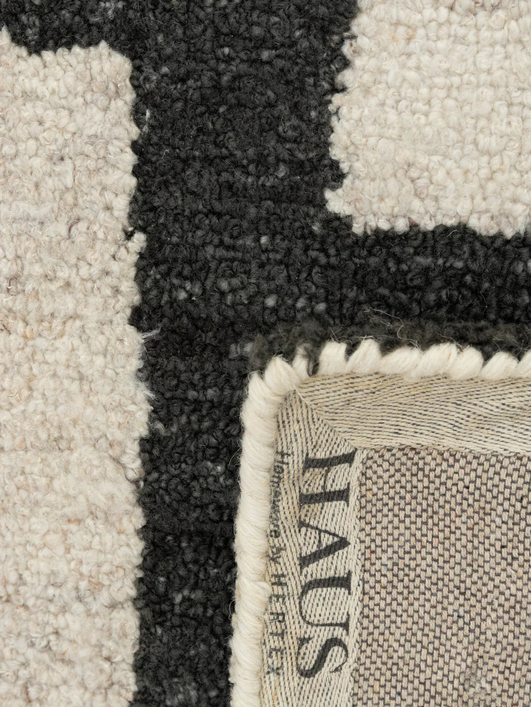 Uncover Rug in Oasis