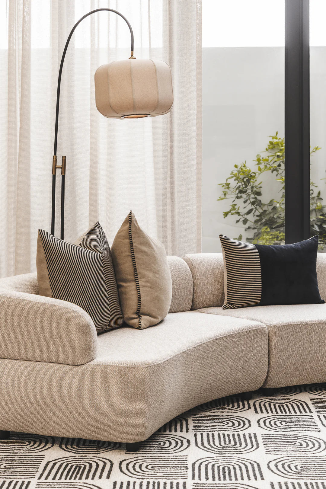 Galleria Floor Lamp in Natural