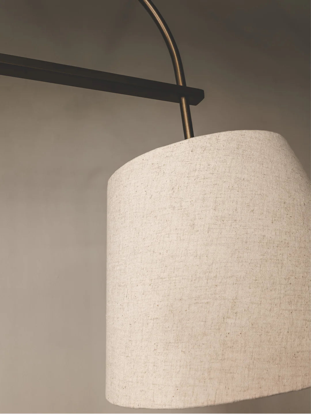 Duncan Floor Lamp in Linen