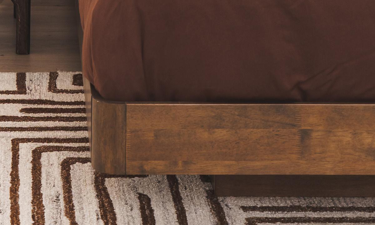 Abigail Floating Bed King
Pristine Café au Lait