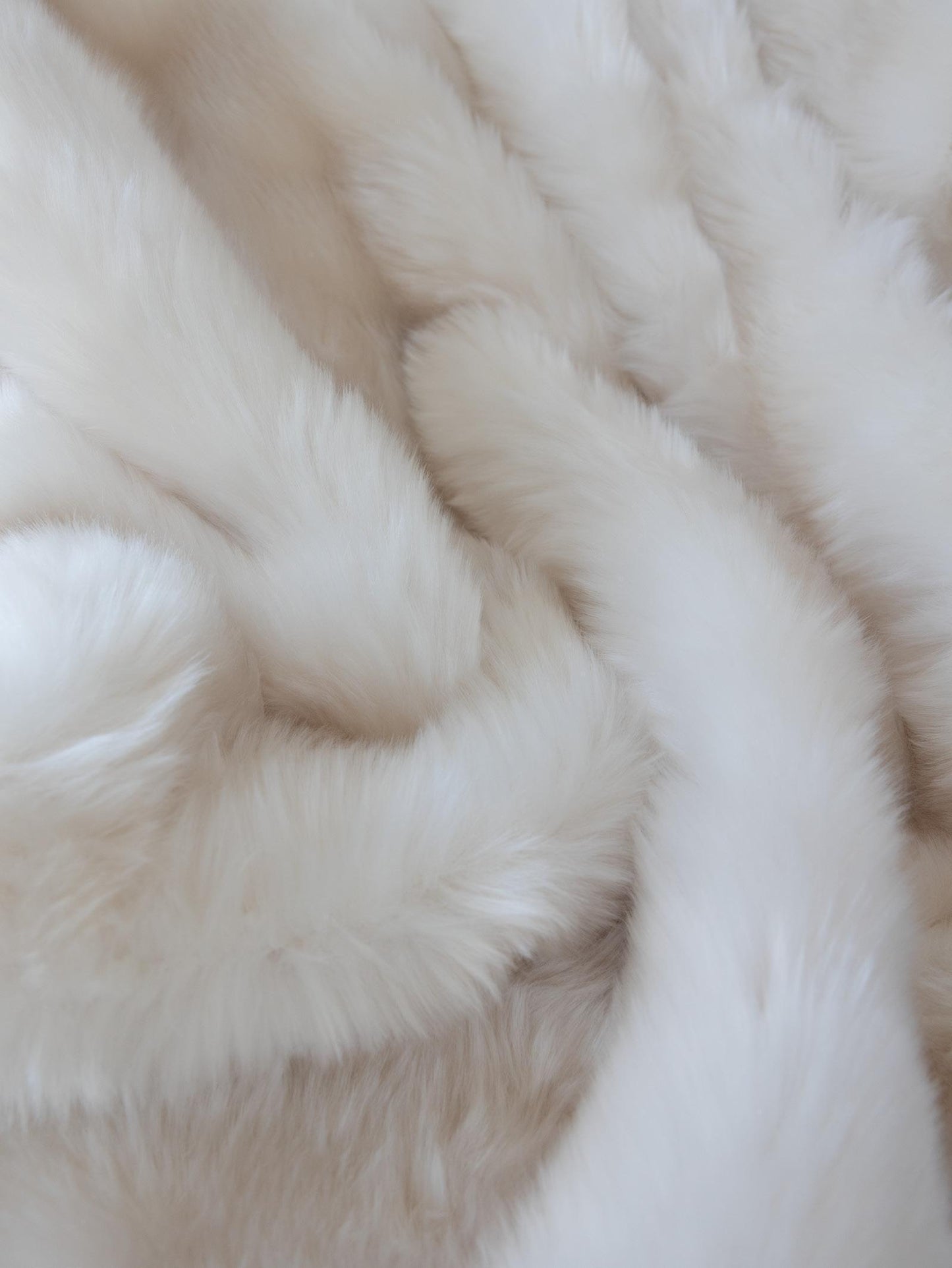 Snow Glow Fur K & SK
Pearl