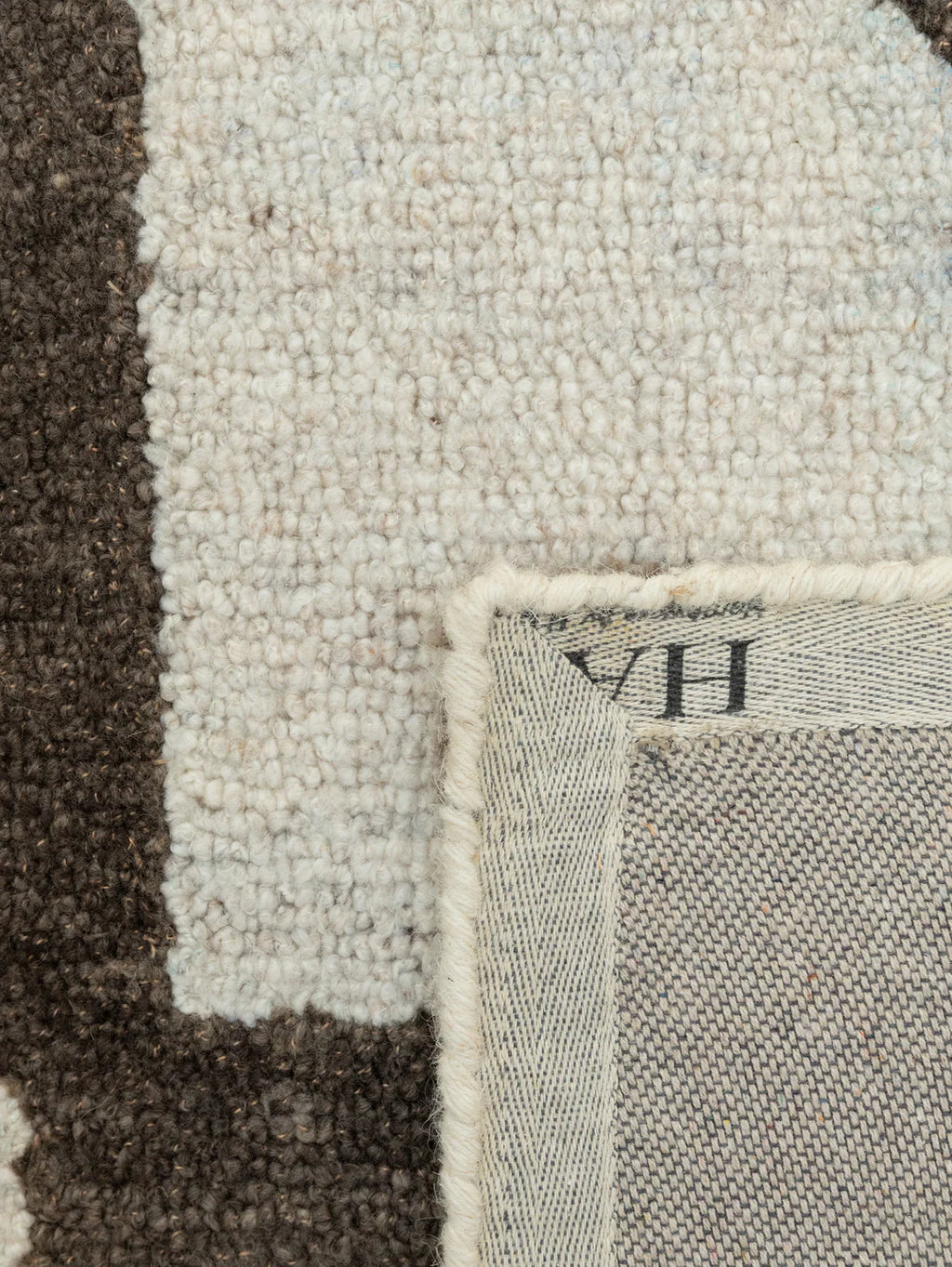 Uncover Rug in Cocoa