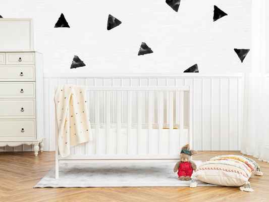 Wallpaper black triangle